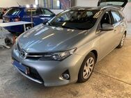 Toyota Auris 1.3 Comfort Navi PDC KAMERA AHK - Cadolzburg