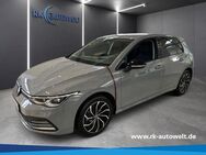 VW Golf VIII Move 1.5 eTSI DSG LED Navi Climatronic Sitzheizung - Warstein