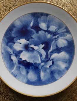 Wandteller , Motiv Blumen - Blüten , Goldrand , Meißen 1.Wahl , DDR , Porzellan , Durchmesser 25,5cm - Görlitz