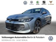 VW Passat Variant, 1.5 eTSI Business R, Jahr 2024 - Berlin