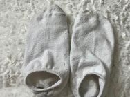 Socken getragen sneaker damen - Augsburg