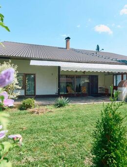 Vöhringen: Ihr neues Familienparadies mit viel Platz und Möglichkeiten in guter Wohnlage - Vöhringen (Baden-Württemberg)