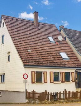 Zweifamilienhaus zum Selbstbezug und Vermieten - ideale Kombination aus Wohnen & Investment - Haiterbach