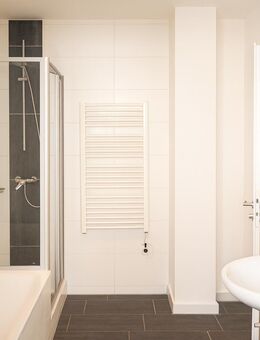 Komfortabel und modern: 1-Zimmer-Wohnung mit eigenem Garten - Schierling