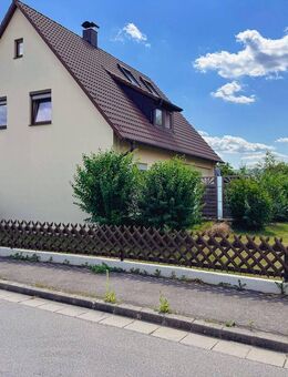 Charmante Maisonettewohnung mit Weitblick - Ideal für Paare und kleine Familien - Weißenburg (Bayern)