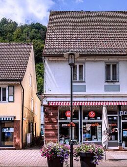 Unsere letzten 8% er - Top Rendite - jeweils mit Privatwohnungen & Gewerbeeinheit - Schramberg