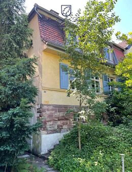 Einfamilienhaus in schöner zentraler Lage nahe Universität - Saarbrücken