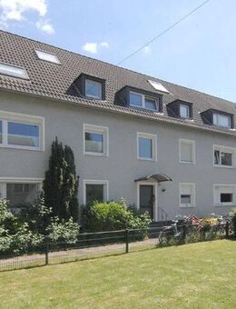 Düsseldorf-Unterrath: 3-Zimmer ETW mit Küche, Bad u. Flur ... plus 27 m² Nutzfläche im UG inkl. Gartennutzung ... Erstbezug nach Totalsanierung - Düsseldorf