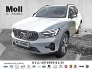 Volvo XC40 Plus Dark Recharge Plug-In Hybrid 2WD T4 Twin Engine EU6d StandHZG Navi digitales Cockpit - Aachen