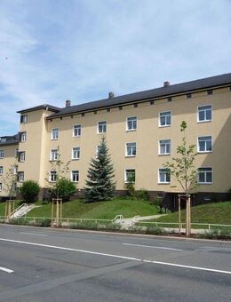 Große 3-Raum-Wohnung mit Balkon - Gera