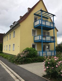 Großzügige 4-Zimmer-Wohnung mit 2 Balkone im 1. Obergeschoss in 97753 Karlstadt - Karlstadt