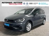 VW Touran, 1.5 TSI R-LINE BLACK-STYLE, Jahr 2023 - Scheuring