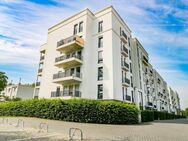 Attraktive 3-Zi.-Penthouse-Wohnung in schöner Lage! Zwei Dachterrassen, Tageslichtbad, EBK und mehr! - Frankfurt (Main)
