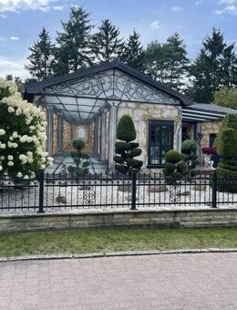 Winkelbungalow gehoben und modernisiert, mit Pool direkt an der Briese. - Birkenwerder