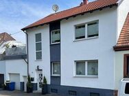 Wiebelskirchen: geräumiges, saniertes 1-2FH (ca.250m² Wfl.) mit gr. Garten, 2 Terrassen u. Garage in ruhiger Lage - Neunkirchen (Saarland)