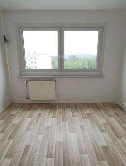 Licht. Raum. Leben. - 3-Zimmer-Wohntraum mit Balkon! - Plauen