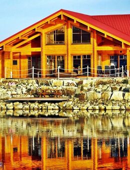 Freistehendes Blockbohlenhaus direkt am See - Lünne