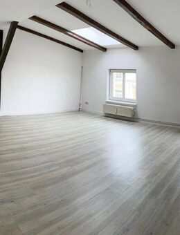 * Steinstr. 6 * Kurze Wege zu Einkauf und Kultur * 1 Zimmer, EBK, Tageslichtbad m. Dusche - Schwerin