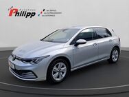 VW Golf, 1.5 TSI VIII Life, Jahr 2020 - Bischofswerda