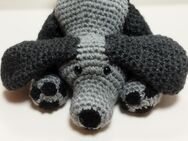 "Paul"❤️ Hund liegend gehäkelt Amigurumi Kuscheltier Plüschtier - Kerken