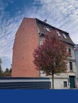 Mehrfamilienhaus mit schönem Grundstück und vielseitigen Nutzungsm - Tangerhütte