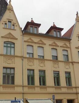 traumhafte Altbau - Whg. - 2 Zimmer im DG, Marktstraße 24 - Nauen