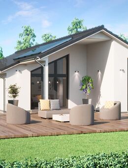 „Zossen: Wo dein Bungalow mehr Charme hat als dein Nachbar!“SR - Zossen