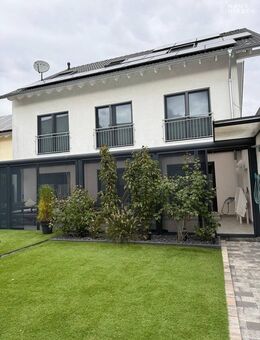 Exklusives Mehrfamilienhaus in ruhiger Lage - ideal für Mehrgenerationenwohnen oder Kapitalanleger - Sankt Leon-Rot