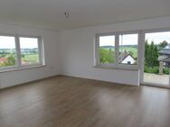 Hier gibt es nichts mehr zu tun! Einziehen u. den Ausblick genießen: Zweifamilienhaus in Mallersdorf - Mallersdorf-Pfaffenberg