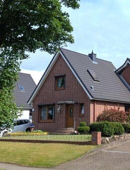 Familienglück in Münsterdorf - teilmodernisiertes Einfamilienhaus zu verkaufen - Münsterdorf