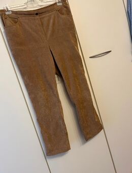 Sandfarbene Feincordhose - Tettnang