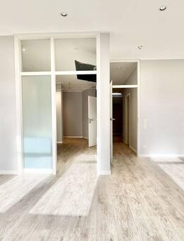 Stadtwohnung mit Aufzug + Stellplatz in Lemgo City - Lemgo