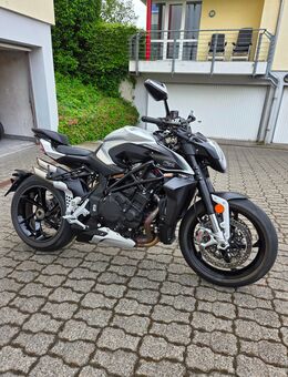 MV AGUSTA BRUTALE 1000 RS - Remscheid