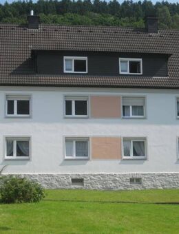 DREI-ZIMMER-WOHNUNG MIT KLEINEM BALKON IN LÜDENSCHEID-RATHMECKE - Lüdenscheid