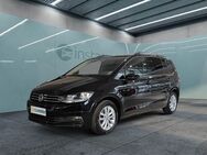 VW Touran, 1.6 TDI Comfortline, Jahr 2019 - München