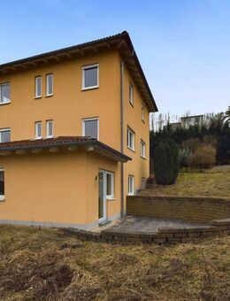 Preissenkung: Wohnhaus im Toskana-Stil mit ELW und Doppelgarage im Stadtbusbereich - Coburg