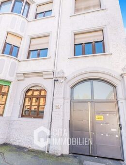 TOP PREIS: Stilvolle 3-Zi.-Maisonette mit Blick aufs Schloss & Stellplatz inklusive - Aschaffenburg