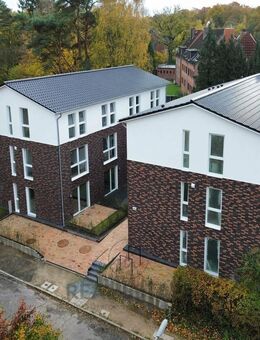 Modernes Wohnen auf drei Etagen – Neubau in Hamburg-Volksdorf - Hamburg