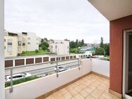 Ideale Gelegenheit! Tolle 3 Zimmer-Wohnung mit sonnigem Balkon! - Esslingen (Neckar)