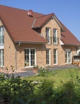 Traumhaft nordisch, 3 KiZi, Arbeitszi, auf Ihrem vorh. Grundstück in Schönberg - Baubeginn sofort möglich - Schönberg (Holstein)