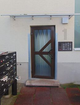 Wohnung im 2. Obergeschoss mit Fahrstuhl und Balkon - Bad Dürkheim