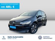 VW Touran, 1.5 TSI Move, Jahr 2024 - Esslingen (Neckar)