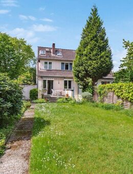 Charmante Doppelhaushälfte mit großem Garten und viel Potenzial in sonniger Lage - Hamburg