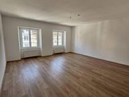 Renovierte Zweizimmerwohnung in der Kaiserstraße zu vermieten | ca. 82 qm | mit Terrasse und Keller - Waldshut-Tiengen