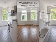 Wie wär's damit? Attraktive Zwei-Zimmer-Wohnung mit EBK - Chemnitz