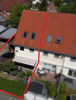 Modernes Reihenendhaus im ruhigen Wohngebiet - Reinfeld (Holstein)