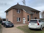 Günstiges 3-Raum-Zweifamilienhaus (EG) mit EBK in Abbendorf(Scheeßel) Prov. Frei! - Scheeßel