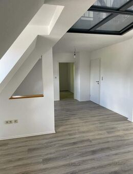 Zwei Ebenen, ein Lebensgefühl: 110m² in Clausen. - Clausen