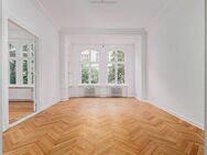 Große, bezugsfreie 4-Zimmer-Eigentumswohnung in Berlin-Charlottenburg kaufen - Berlin