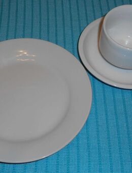 Kaffeegeschirr zu vermieten Teller Tassen - Dessau-Roßlau